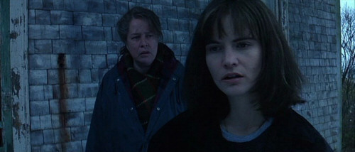 http://www.davidjn.com/film/dolores_claiborne.jpg